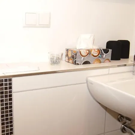 Friedrichs Stuebchen *gemuetlich*modern*innenstadt* * Dresden